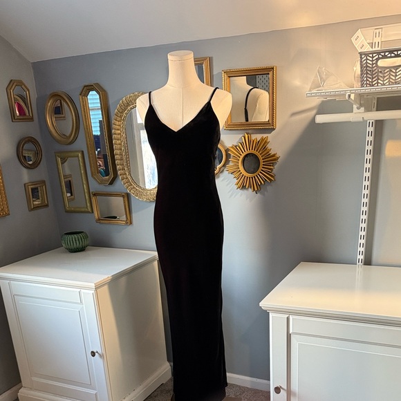 L’AGENCE Velvet midi dress size 2 - Picture 1 of 9